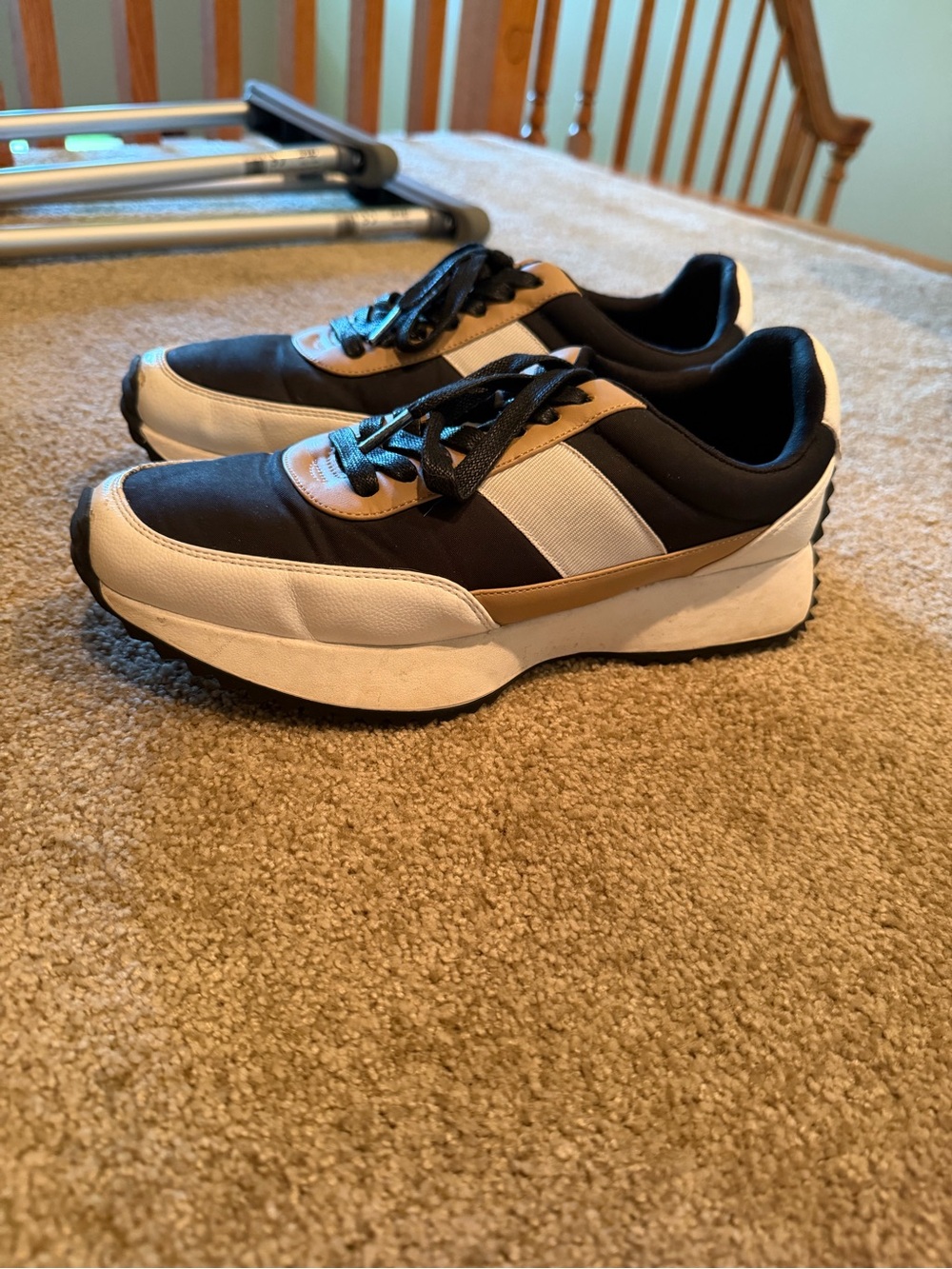 Women Casual Sneakers - Black & Tan